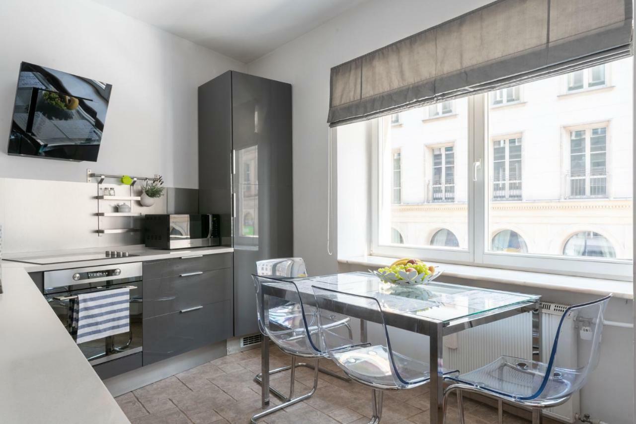 City Center Boutique Apartment วอร์ซอ ภายนอก รูปภาพ